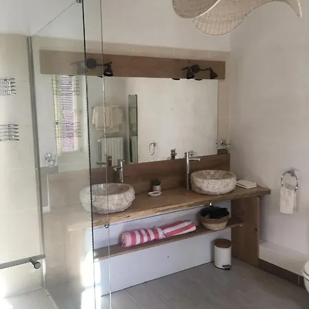 לינה וארוחת בוקר Sur Mon Chemin D'hotes