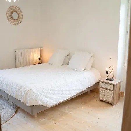 לינה וארוחת בוקר Sur Mon Chemin D'hotes Cahuzac-sur-Vère