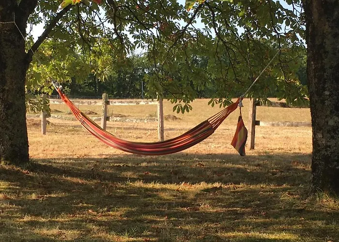Frühstückspension Sur Mon Chemin D'hotes Cahuzac-sur-Vère